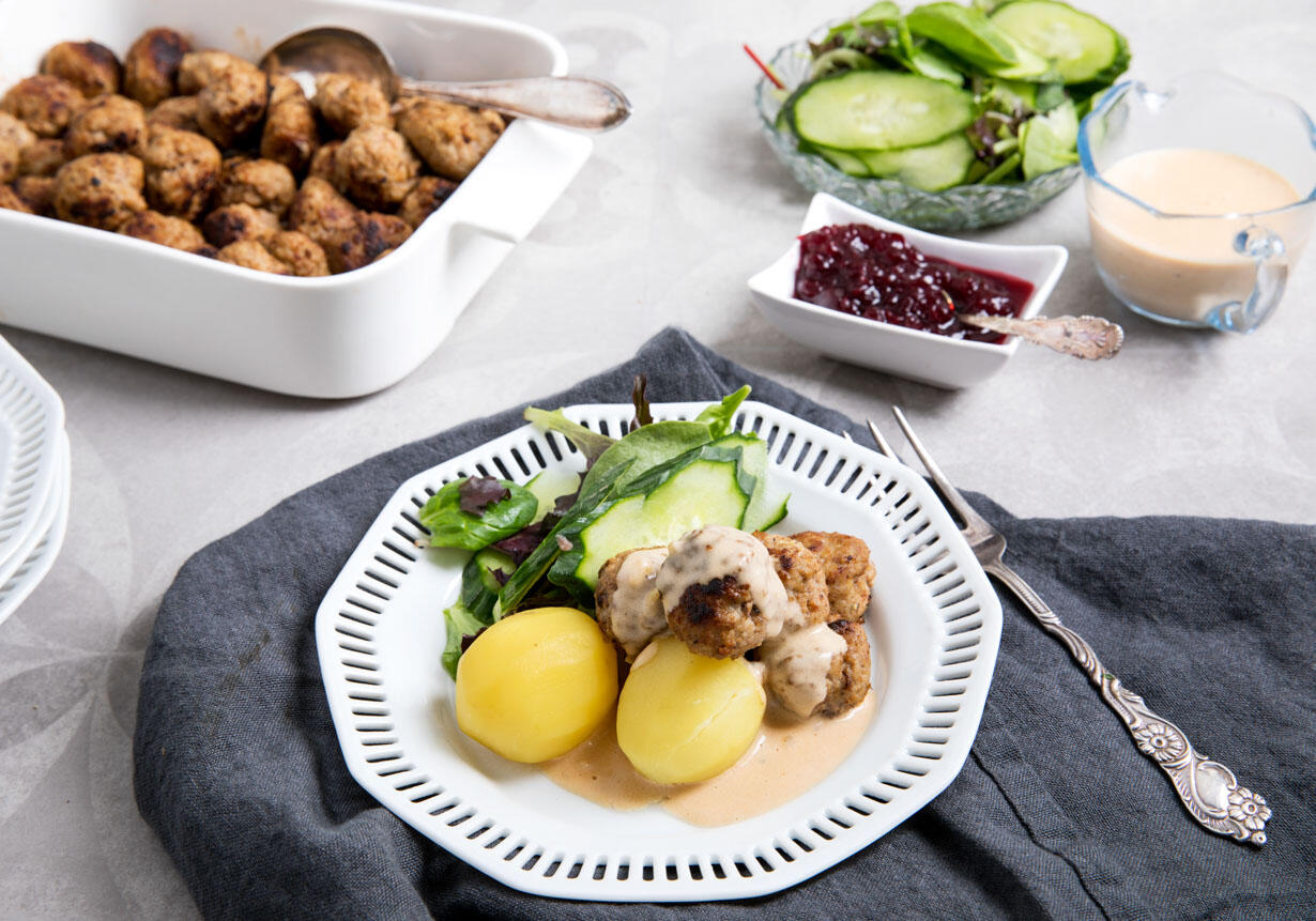 köttbullar i gräddsås